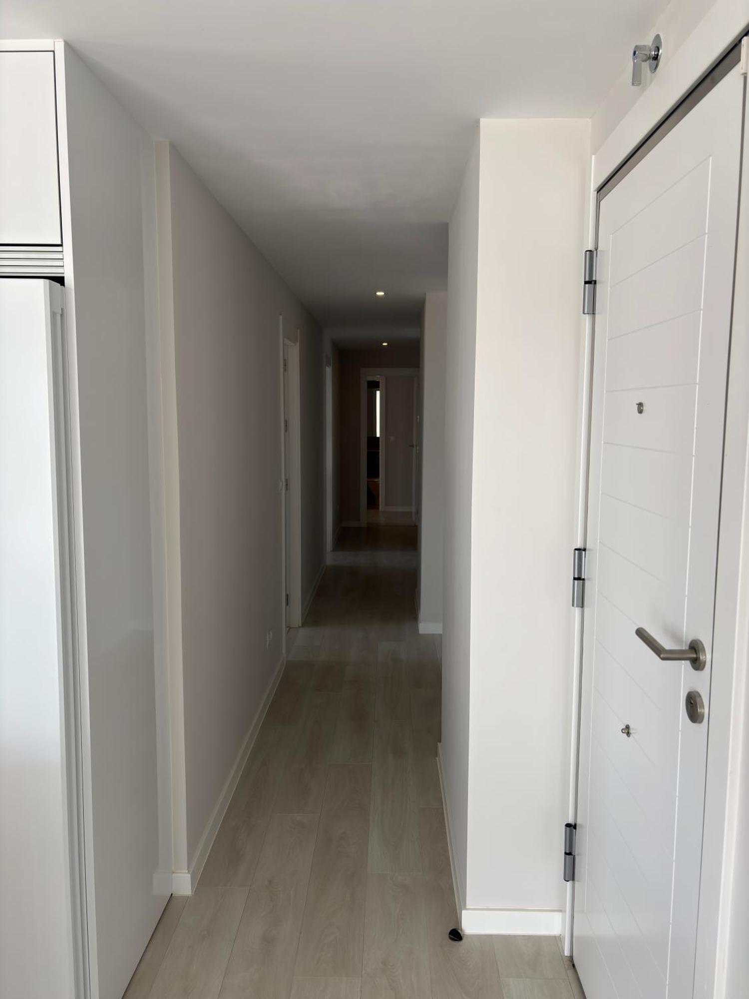 Apartment New Penthouse With Sunny View *